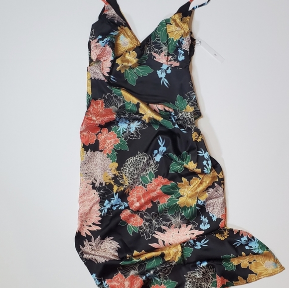 Nwt Zhu Floral Dress - Picture 11 of 14
